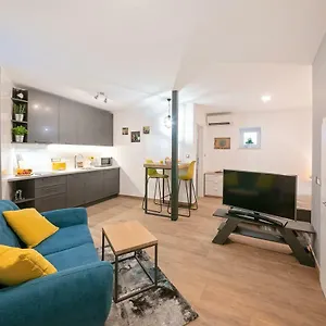  Apartment Mariva Downtown Croatia